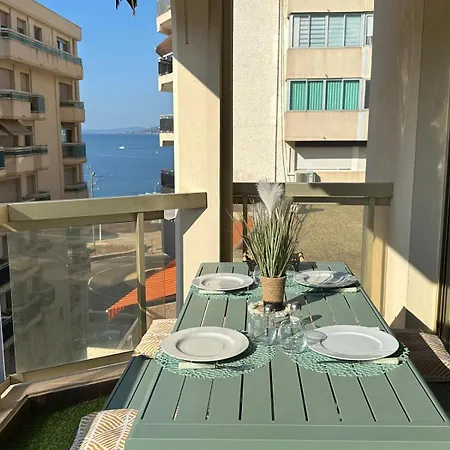 Appartement Vue 75 M2 *