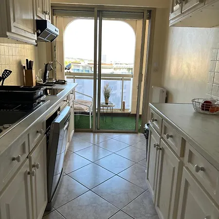 Vue 75 M2 *